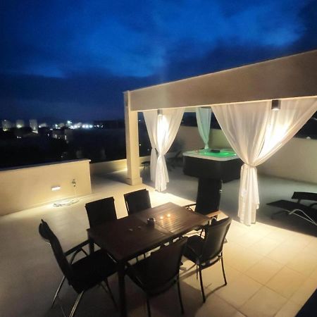 Апартаменти Olive Oasis Penthouse With Jacuzzi Задар Екстер'єр фото