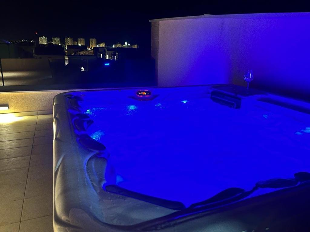 Апартаменти Olive Oasis Penthouse With Jacuzzi Задар Екстер'єр фото
